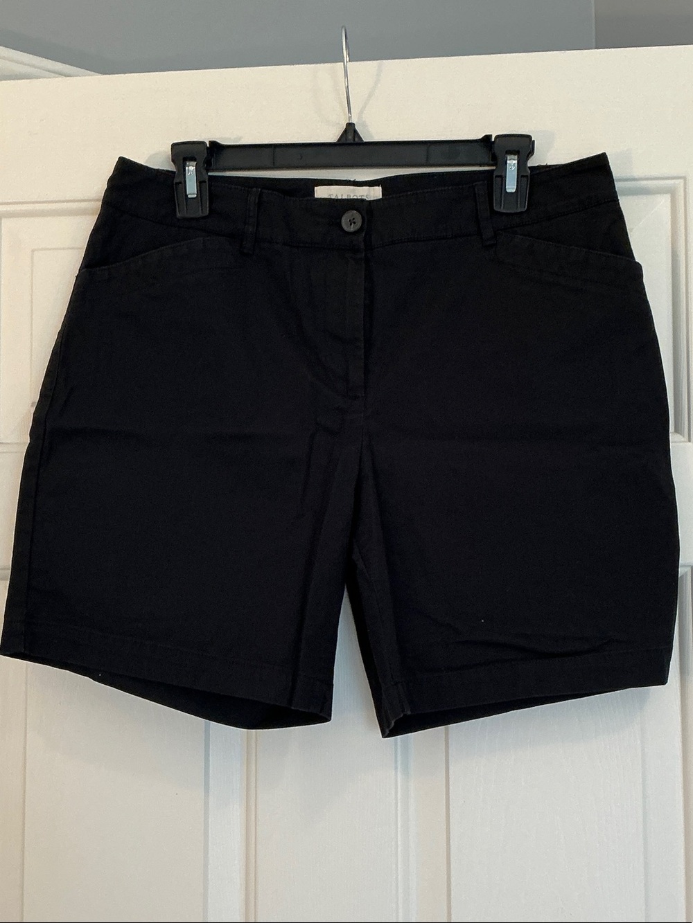 Talbots Outlet Black Classic Cotton-Blend 7” Bermuda Shorts size 10